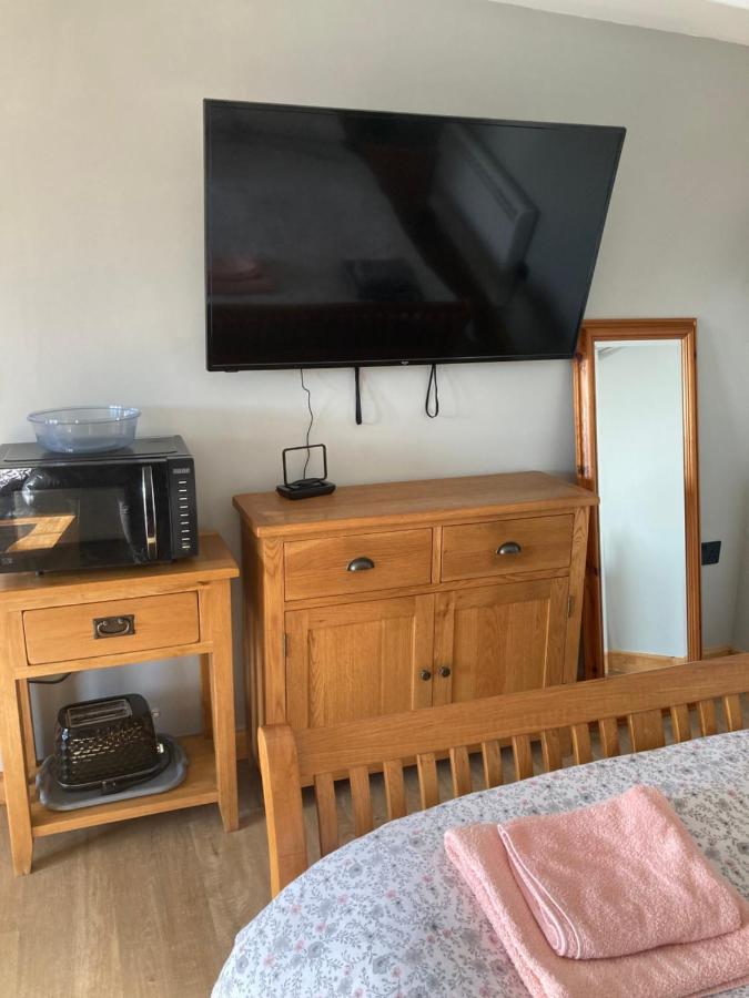 Roblins Nest Daire Ammanford Dış mekan fotoğraf